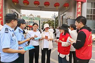 卡纳瓦罗谈电话门：我觉得0506冠军就是我的，奖牌仍在家里放着